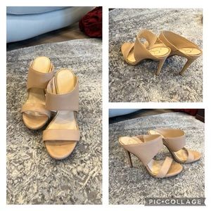 Size 9, Jessica Simpson, beige leather, peep toe, no back pumps